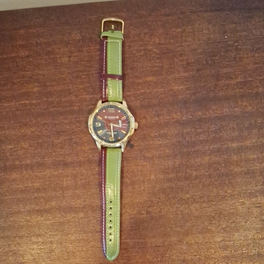 Men's Watch with Green and Maroon Strap - Picture 4 of 4